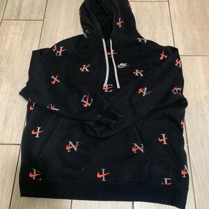 Men’s NIKE graphic hoodie SIZE XL